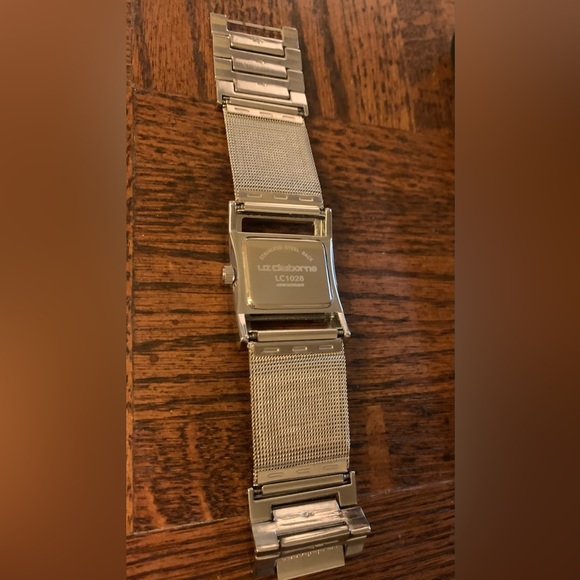 🔥LIZ CLAIBORNE WATCH🔥 - Picture 7 of 8